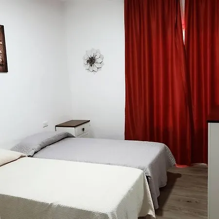 Holiday home Chalet De 3 Habitaciones Con Piscina Privada *
